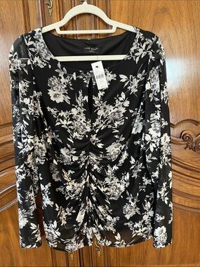 Lane Bryant Black & White Floral Ruched Long Sleeve Tee